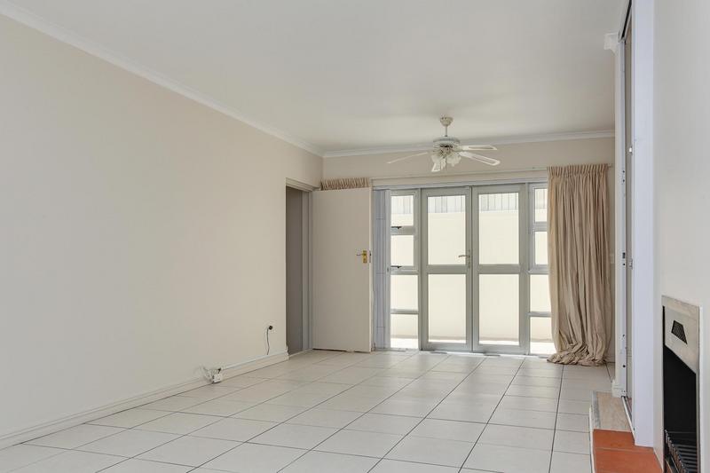 To Let 3 Bedroom Property for Rent in Claremont Western Cape